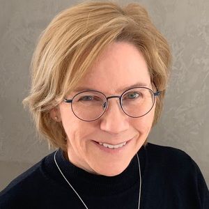 Meet your Posher, Monique